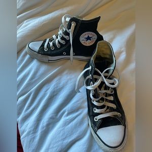Black high top converse